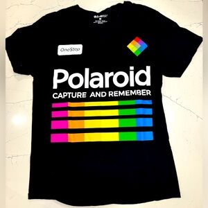Men’s Polaroid Shirt, Size Medium